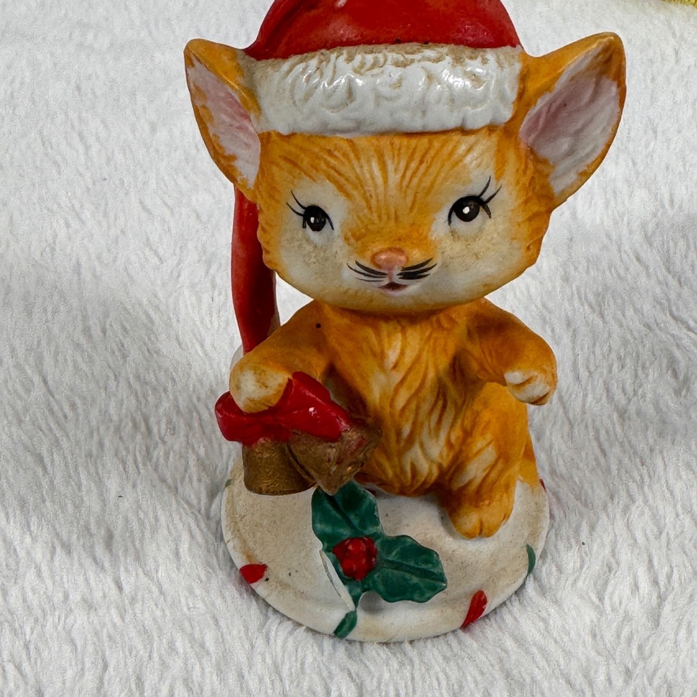 Vintage Ceramic Christmas Cat Figurine Santa Hat Holly Holiday Kitten 3.5"